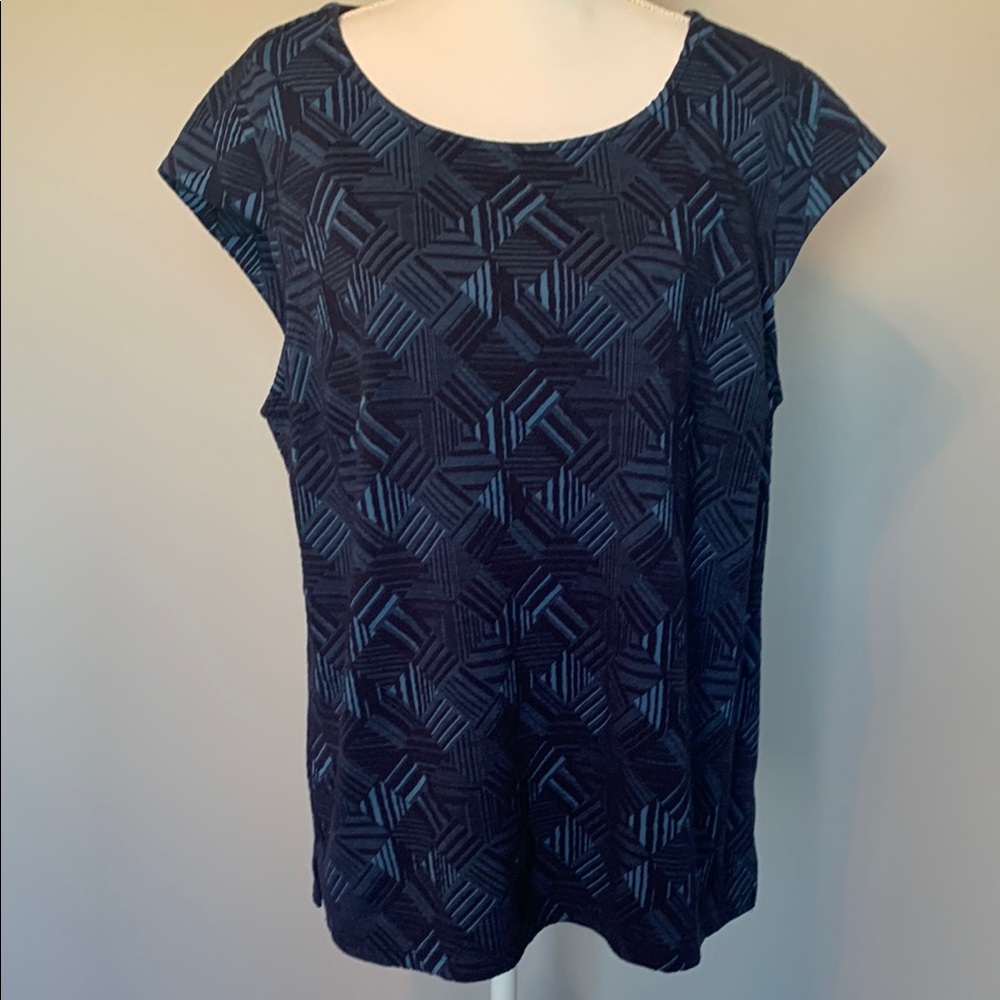 Navy Geometric Patterned dressy Top Size xl